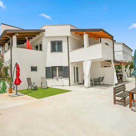 Casa Mira Apartments Ližnjan Exteriér fotografie